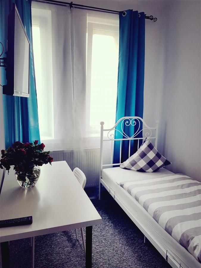 Moonriver Inn Varşova Dış mekan fotoğraf