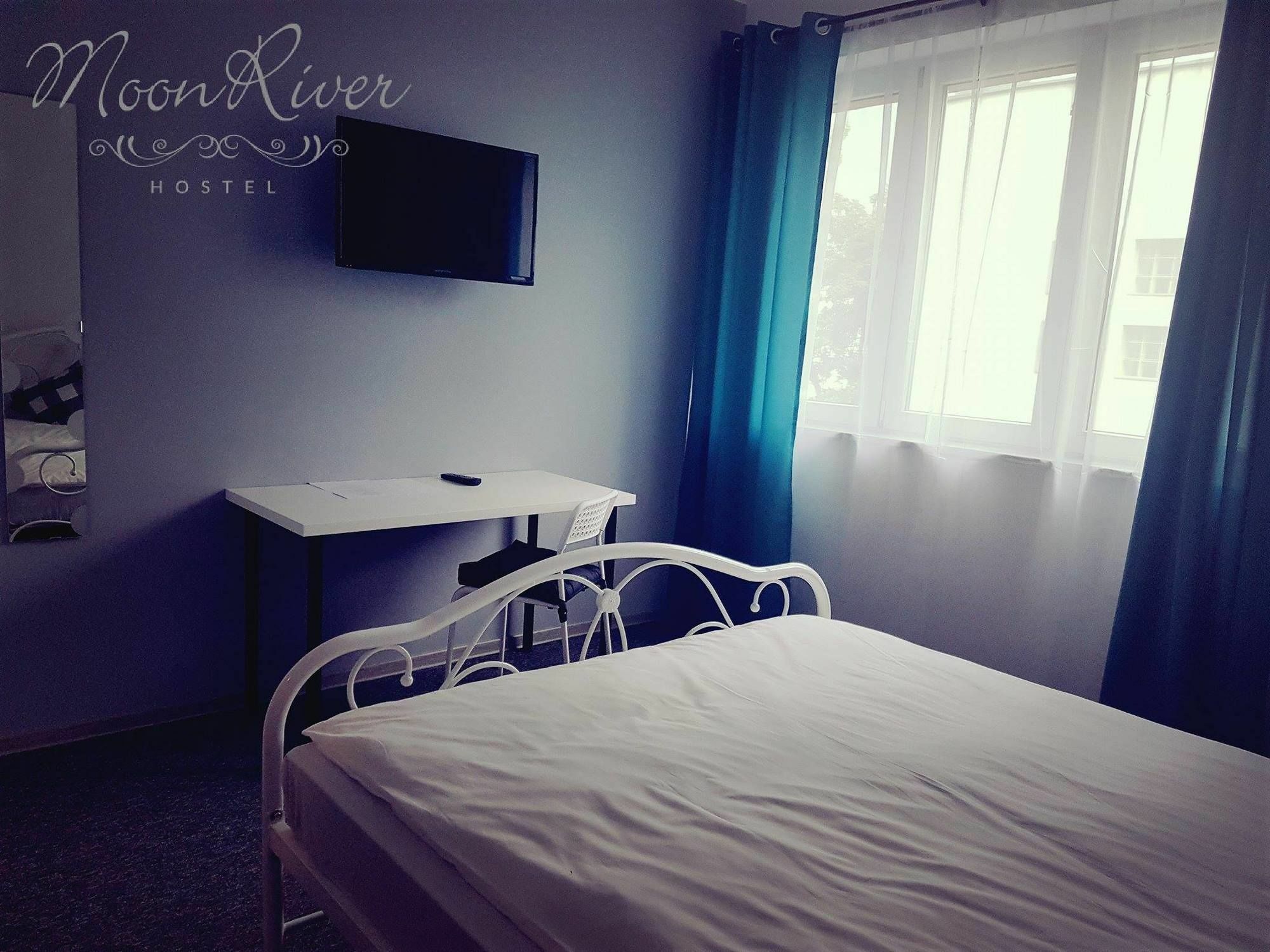 Moonriver Inn Varşova Dış mekan fotoğraf