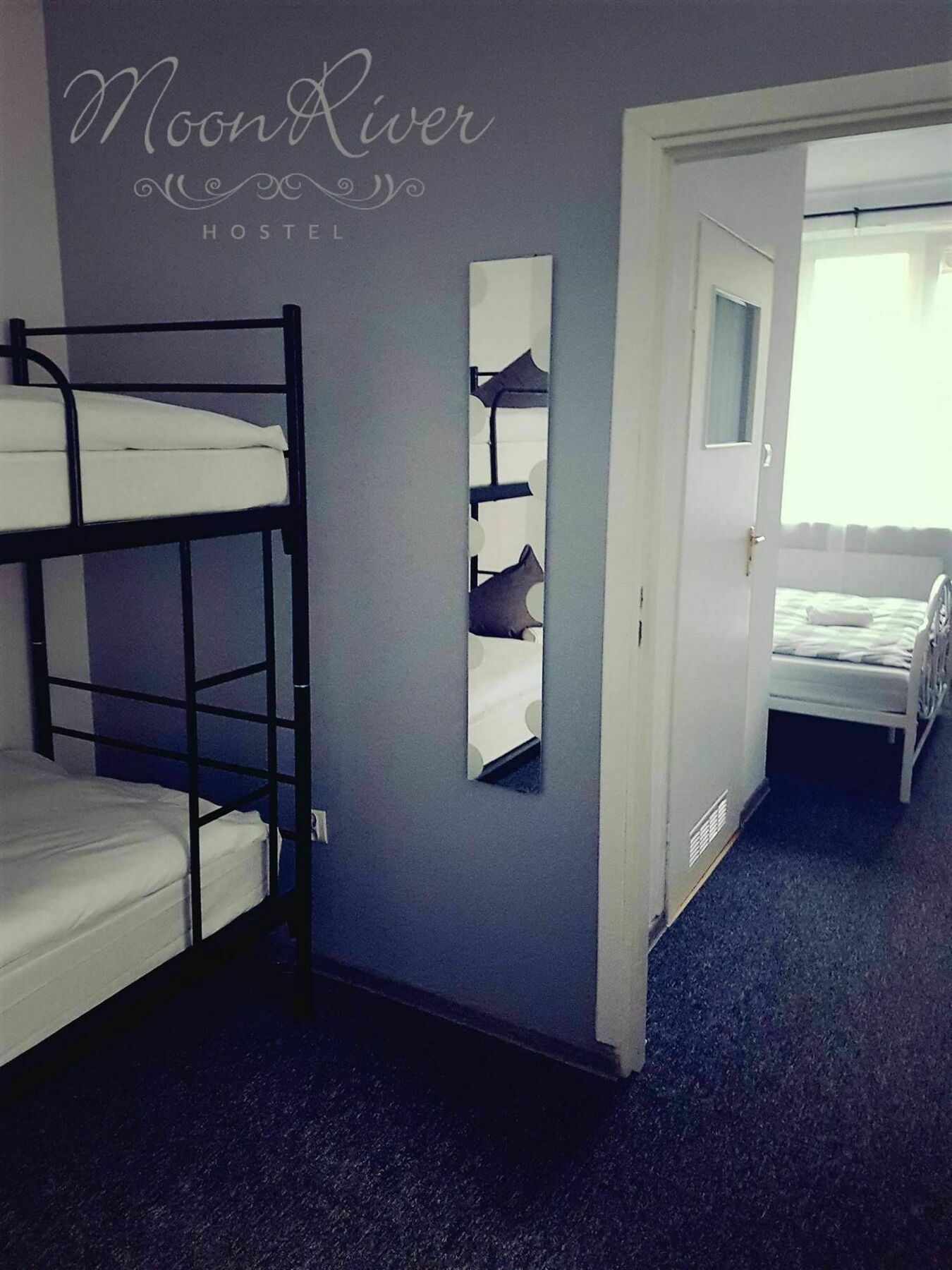 Moonriver Inn Varşova Dış mekan fotoğraf